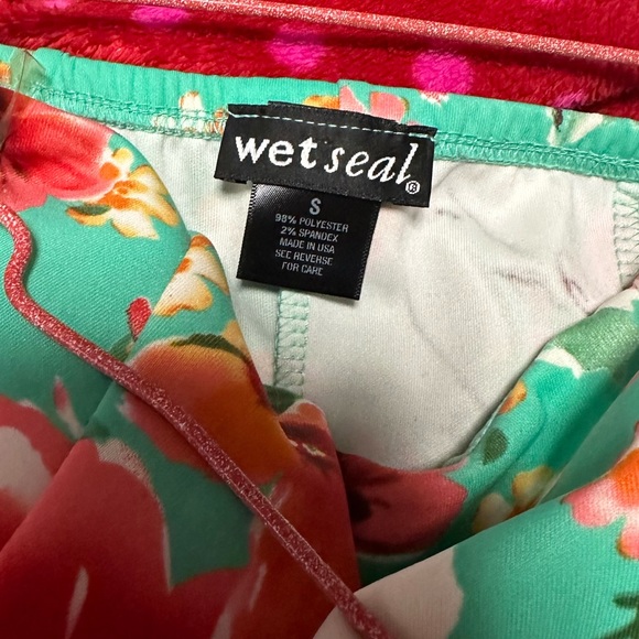 Floral Summer Strapless Dress - Picture 5 of 5